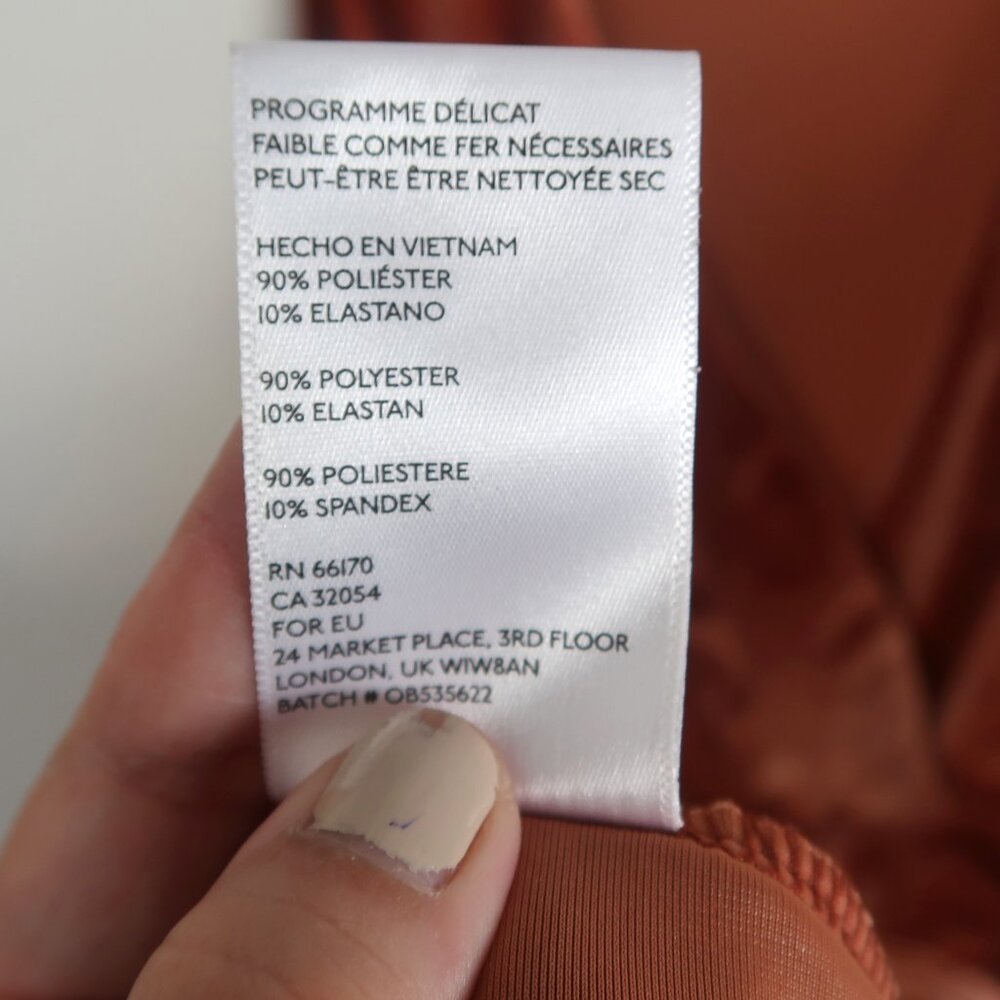 Urban Outfitters Kimchi Blue Velvet Dress - Size Medium - Picture 9 of 9